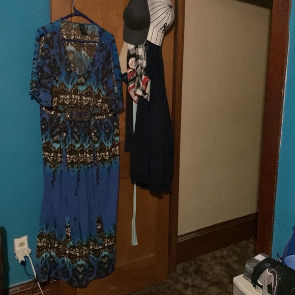 Multi color maxi dress - Picture 2 of 2